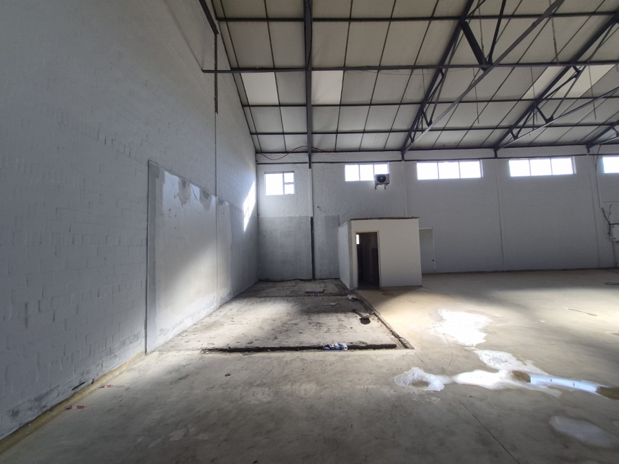 To Let Commercial Property for Rent in Maitland Western Cape